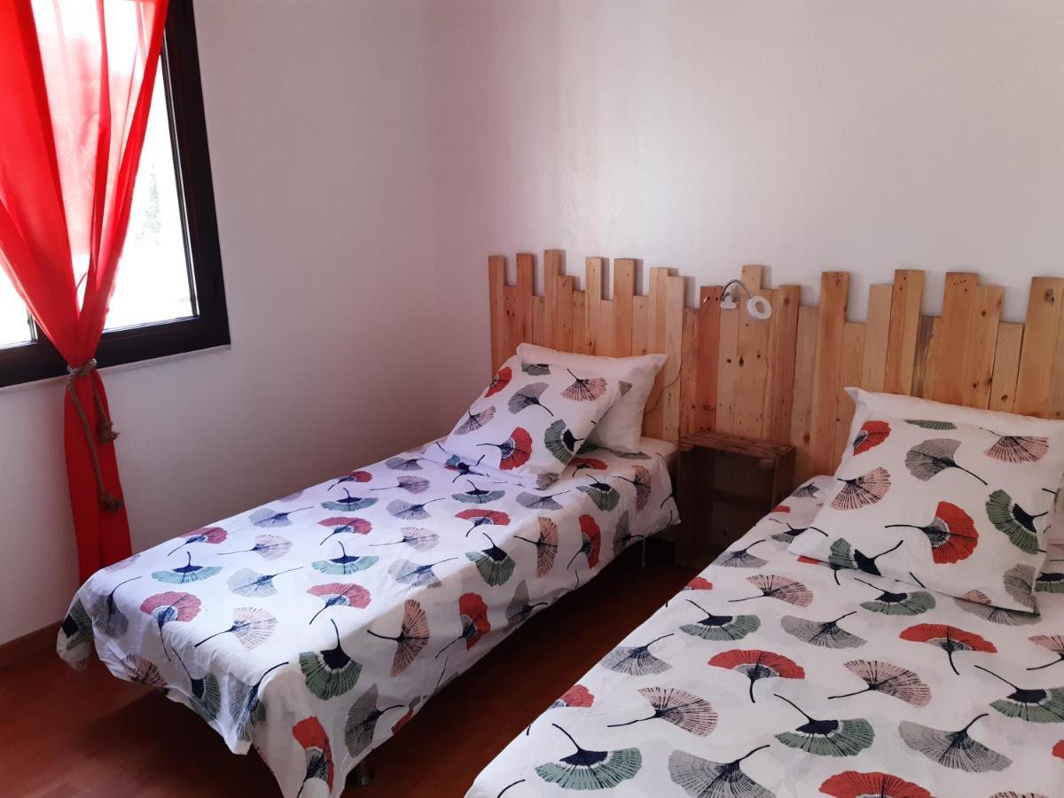 Sous Les Pins Gites Et Chambres D'Hotes La Londe-les-Maures Exteriör bild