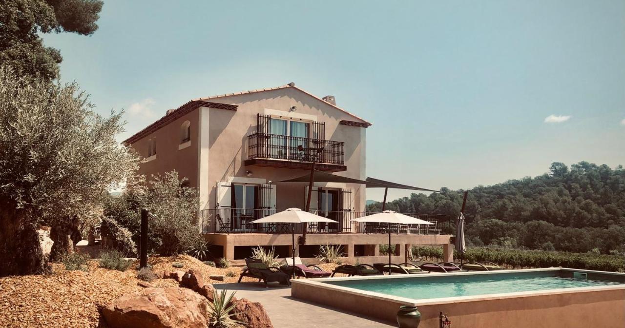Sous Les Pins Gites Et Chambres D'Hotes La Londe-les-Maures Exteriör bild
